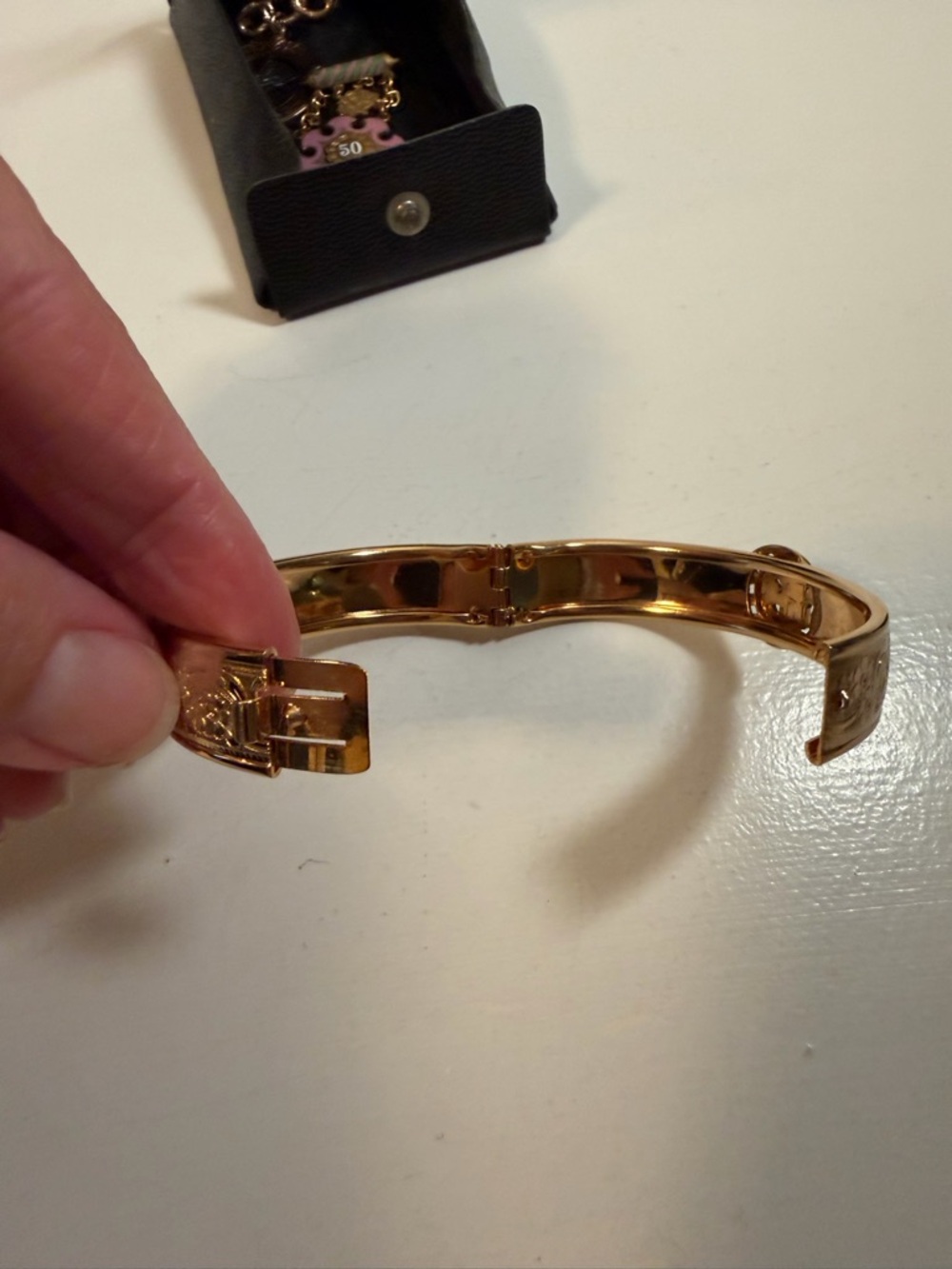 Vintage Odd Fellows Daughters of Rebekah Medals and Bracelet - Picture 12 of 12